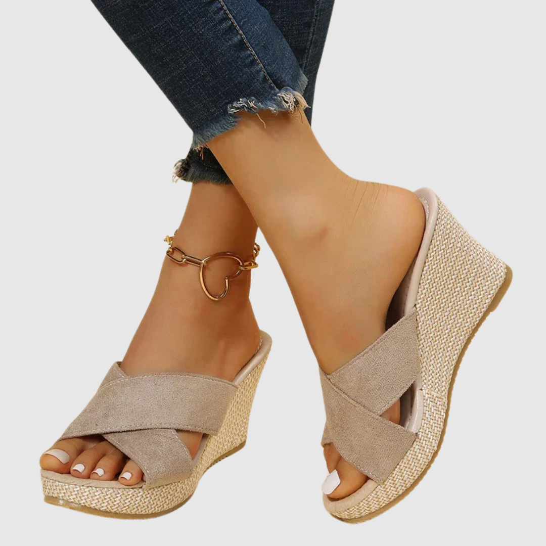 Sandales Élégantes à Talons Compensés