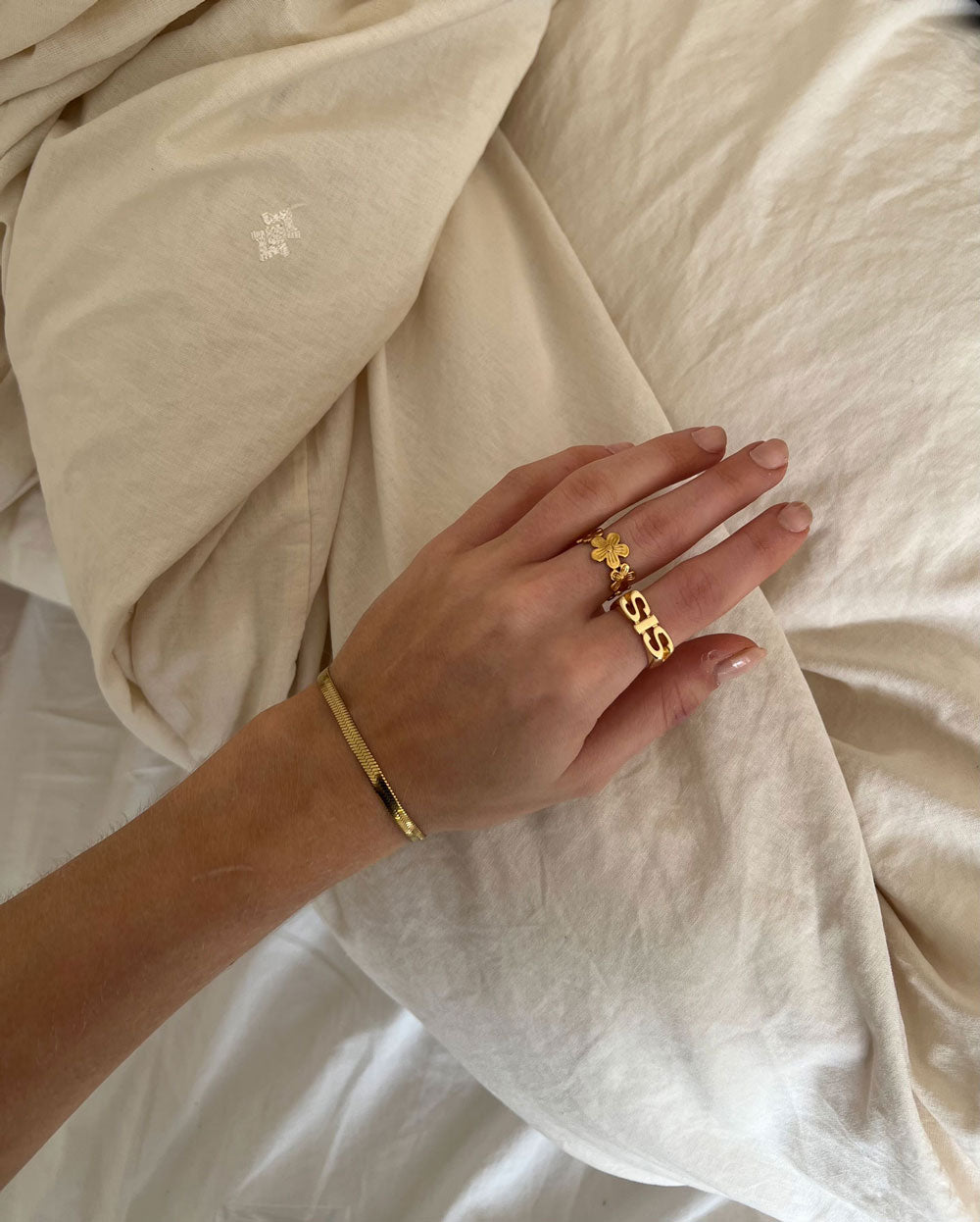 Bague Élégante en Or 18K